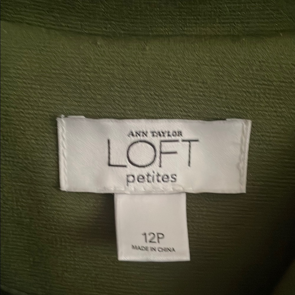 LOFT Green Cropped Blazer - Picture 4 of 4